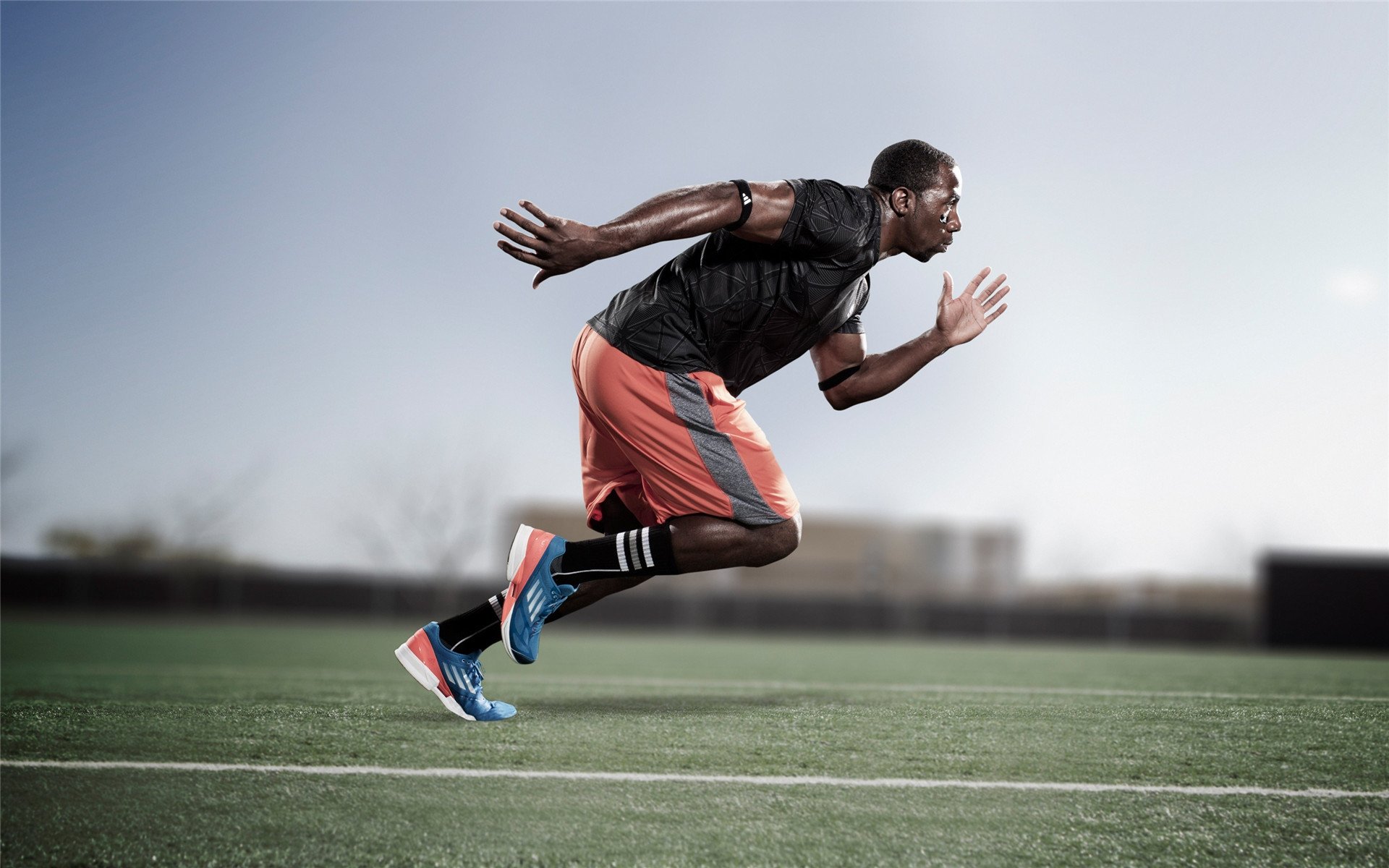 _魅力街头：城中最热网球PK赛引爆市民热情_，网球氛围比较好的城市