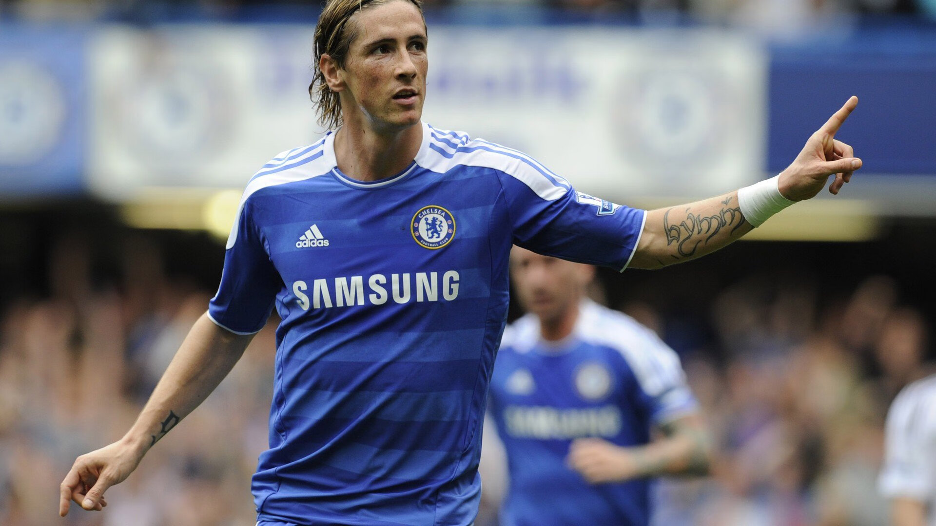 卢克·利特勒在英超飞镖联赛中打破个人得分纪录